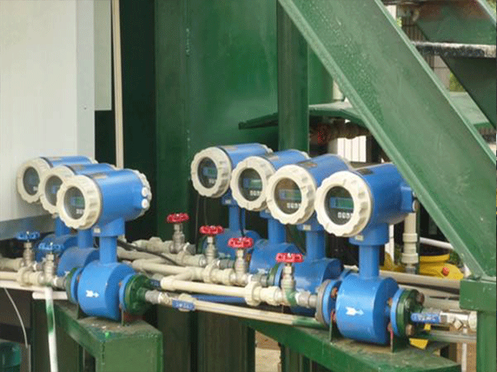 電磁流量計標定現場